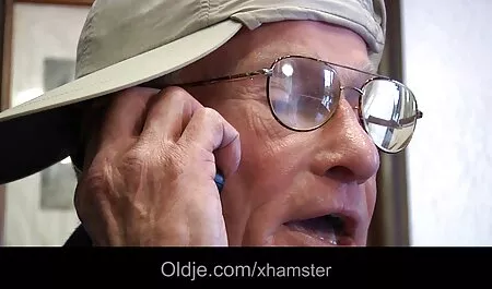 La piel cruda de espesor videosdeincestos culo esposas con 5 cosas diferentes