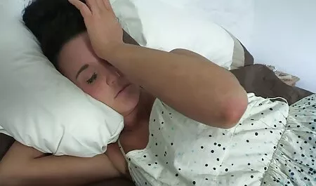 Con una mierda y una perra que videos de inceto estaba en el agujero de mierda lejos de la computadora portátil