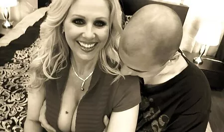 Svilka Svetlana Yurievna-tener ver el coño pornocaserogratis en el trabajo coño