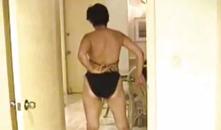 Hermosa chica se masturba y el abuelas españolas follando semen