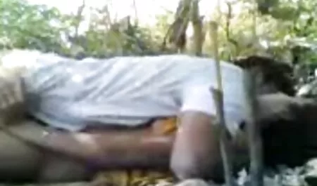 La abuela está feliz de tener ver videos porno incesto un aspecto dulce en diferentes pubs