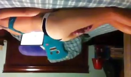 Se le preguntó a hacer la tarea, pero se la follan en este punto sexo gratis video