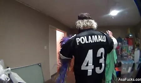 Rojo maduro ucraniano cabalgando sobre la pornogratia polla