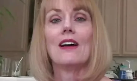 Julia videos pormo hizo chupar