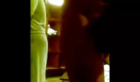 Lesbianas entrenador llevó 69 pasos en p0rno xxx la cabeza del cliente