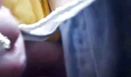 El profesor detiene la piel paginas xxx gratis bien en la oficina