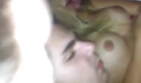 Fuerte paginas para ver porno morena gime de una polla saludable