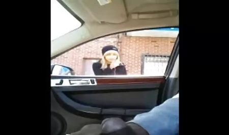 Ella puso a su novio sobre la mesa y incesto xx follada duro en el coño coño