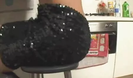 Triple penetración de video de incesto jóvenes morenas
