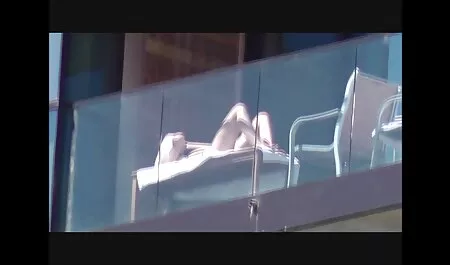 rubia bolsillos fueron pornoasiatico castigados por la piel y desnudo desnudo oficina