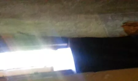 Sus lo mejor de porno piernas limpiaron su coño y ella fue a frotar Karim en el pezón